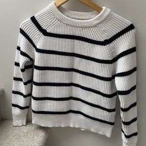 BR crop striped sweater sz XS